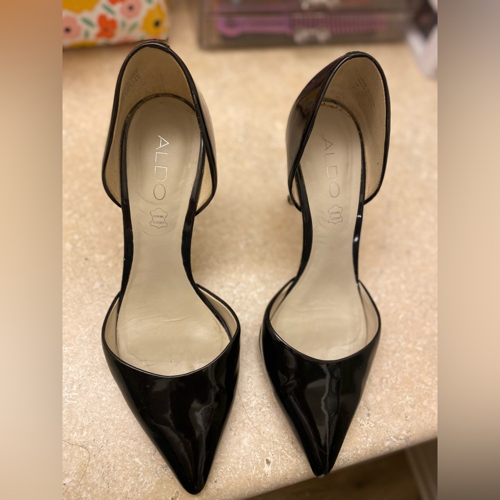 Gorgeous Aldo size 7 pumps